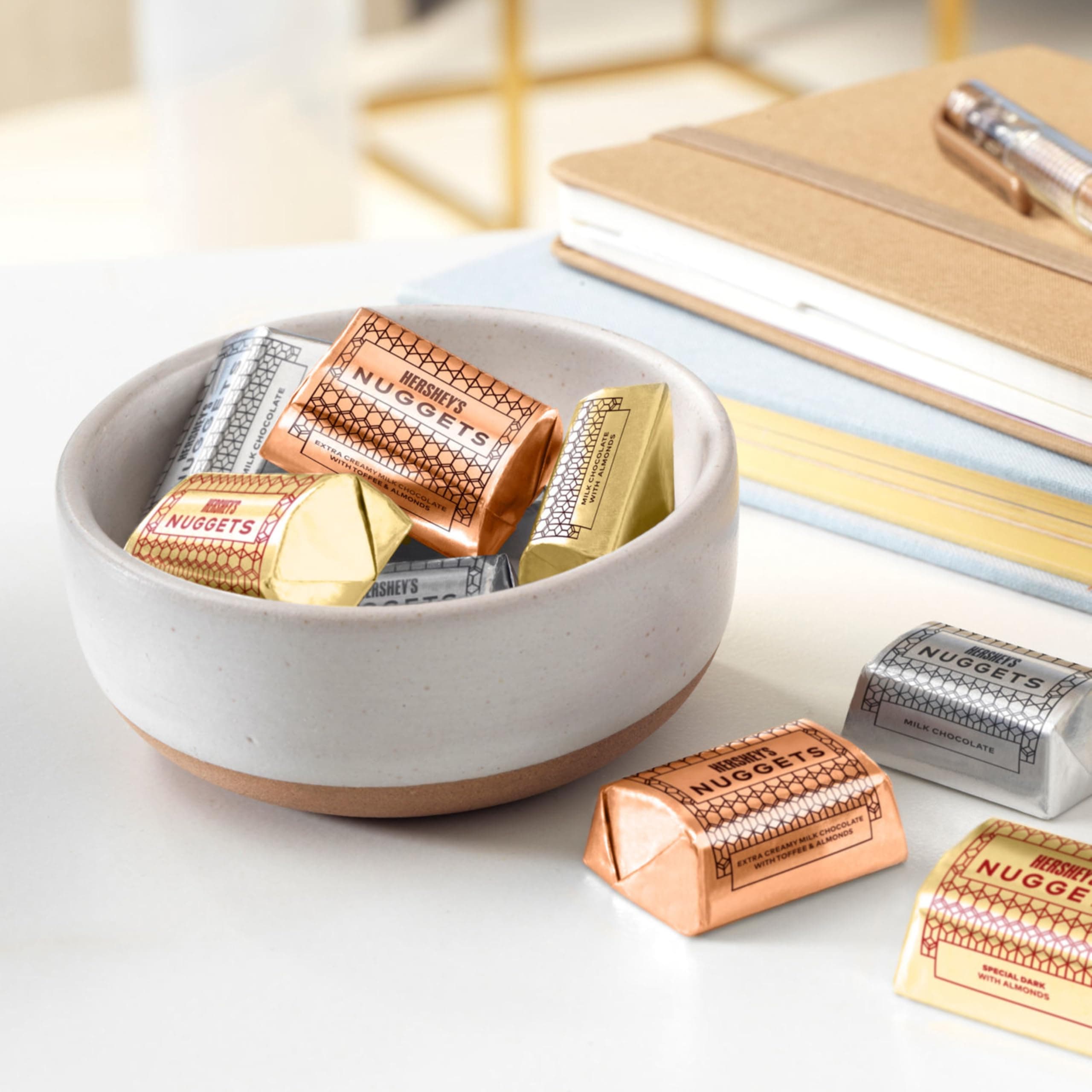 HERSHEY'S NUGGETS Assorted Chocolate Candy Party Pack, 26 oz thumbnail 6